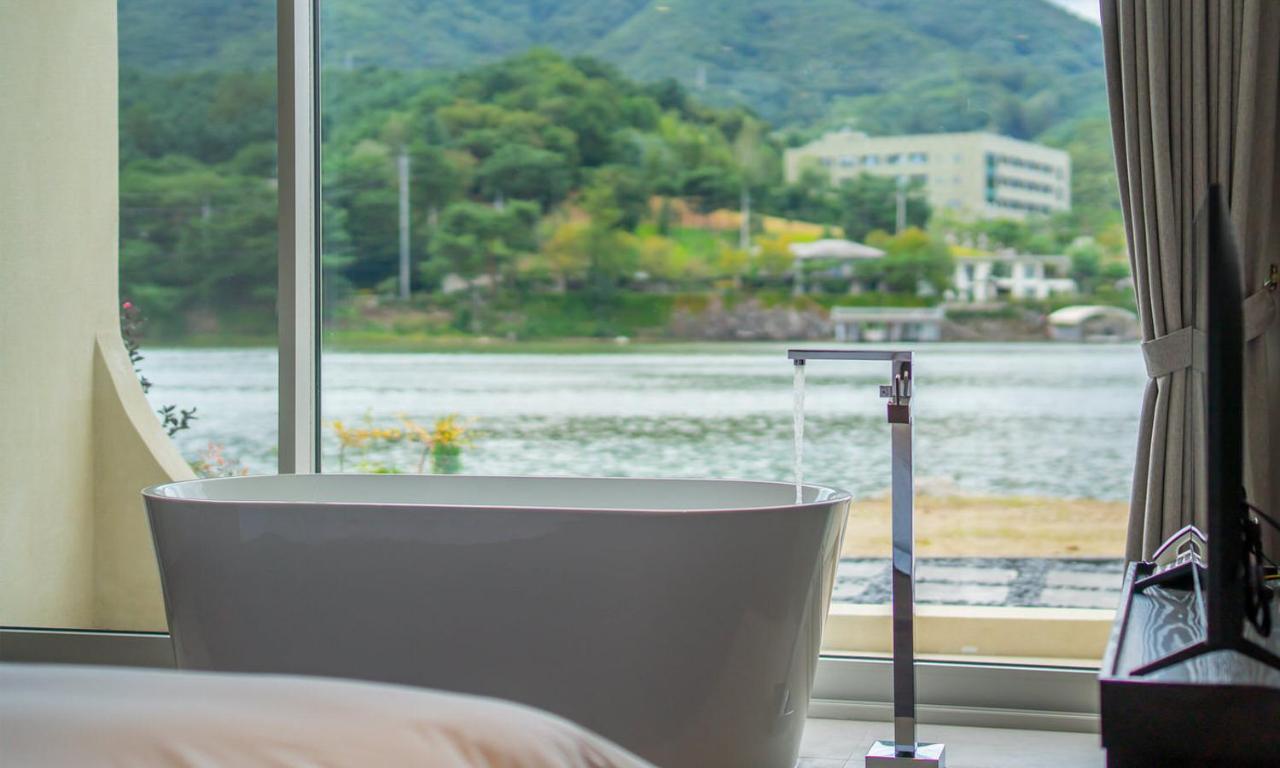 Gapyeong Suiteian Hotel&Resort Extérieur photo