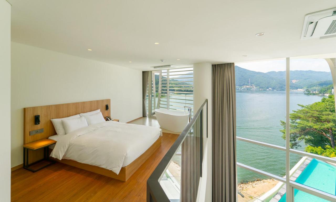 Gapyeong Suiteian Hotel&Resort Extérieur photo