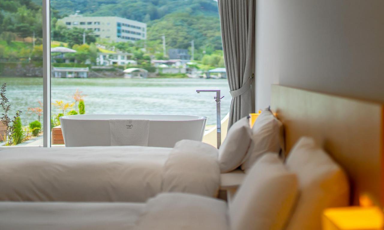 Gapyeong Suiteian Hotel&Resort Extérieur photo